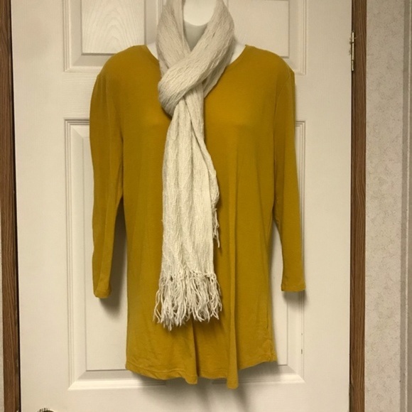 🔥3/$15🔥 Mixit‎ off-white scarf - Picture 1 of 5